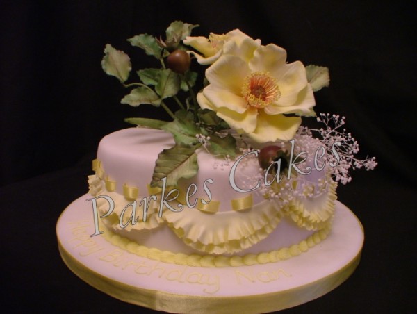 yellow rose birthday cake